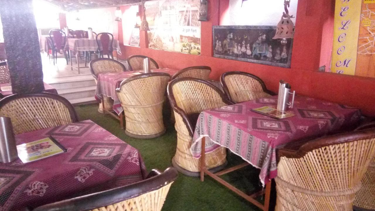Chit Chat Guest House Jaipur Exteriör bild