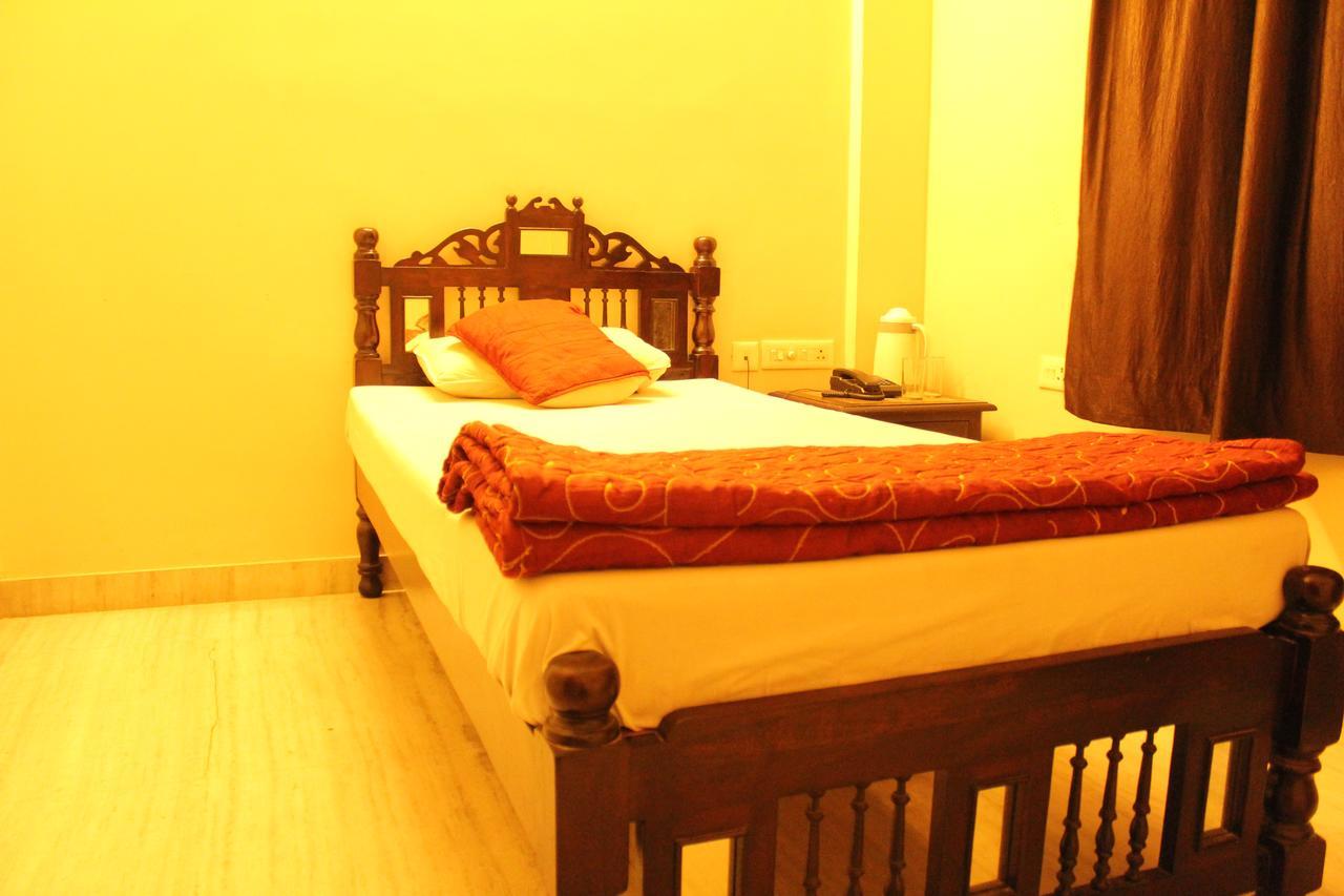 Chit Chat Guest House Jaipur Exteriör bild