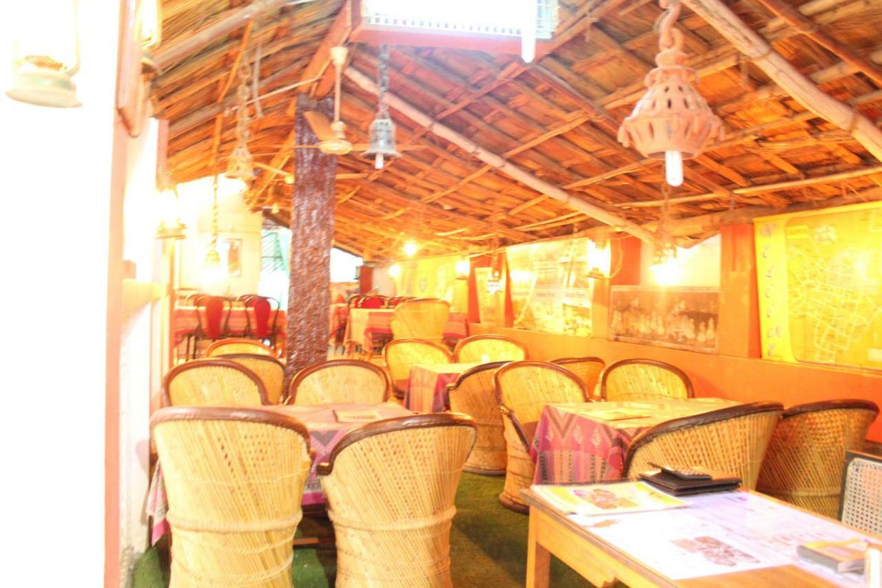 Chit Chat Guest House Jaipur Exteriör bild